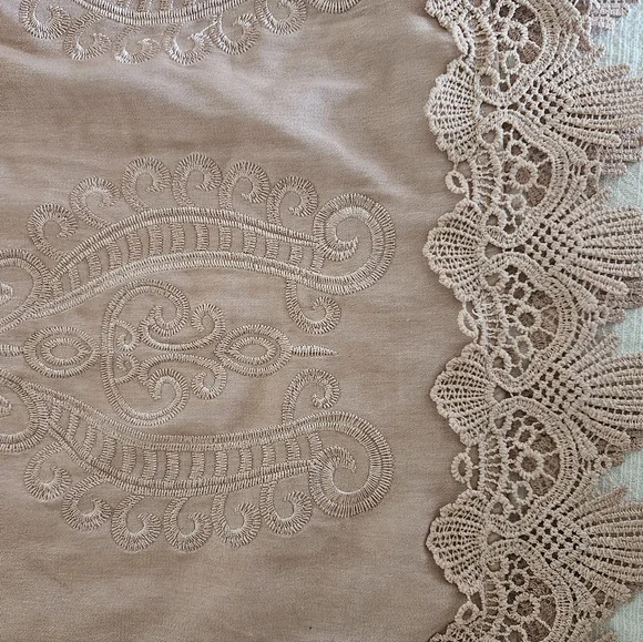 Soft Pink Long-Sleeve Midi Dress with Tassel Waist - Picture 6 of 8